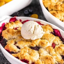 How to Make Old Fashioned Berry Cobbler Recipe Page