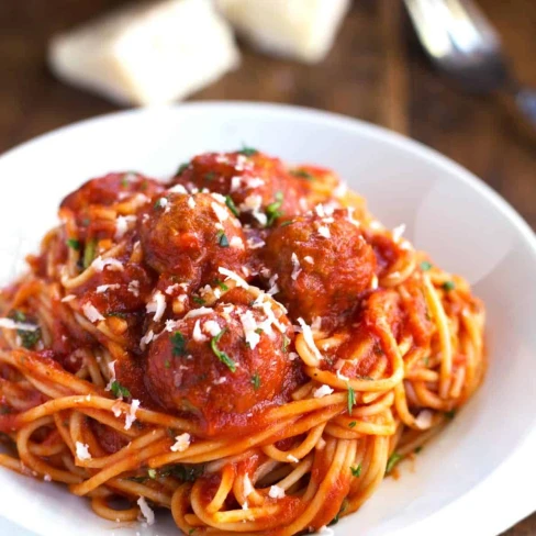 Skinny Spaghetti And Meatballs Image