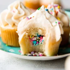 Party Piñata Cupcakes Recipe Page