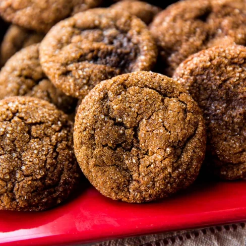 Crisp Molasses Cookies Image