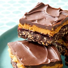 Sarah&#039;s PB And J Chocolate Bars Recipe Page