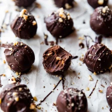 Chocolate Hazelnut Crunch Truffles Recipe Page