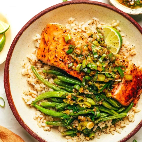 Honey Salmon with Ginger Scallion Sauce Image